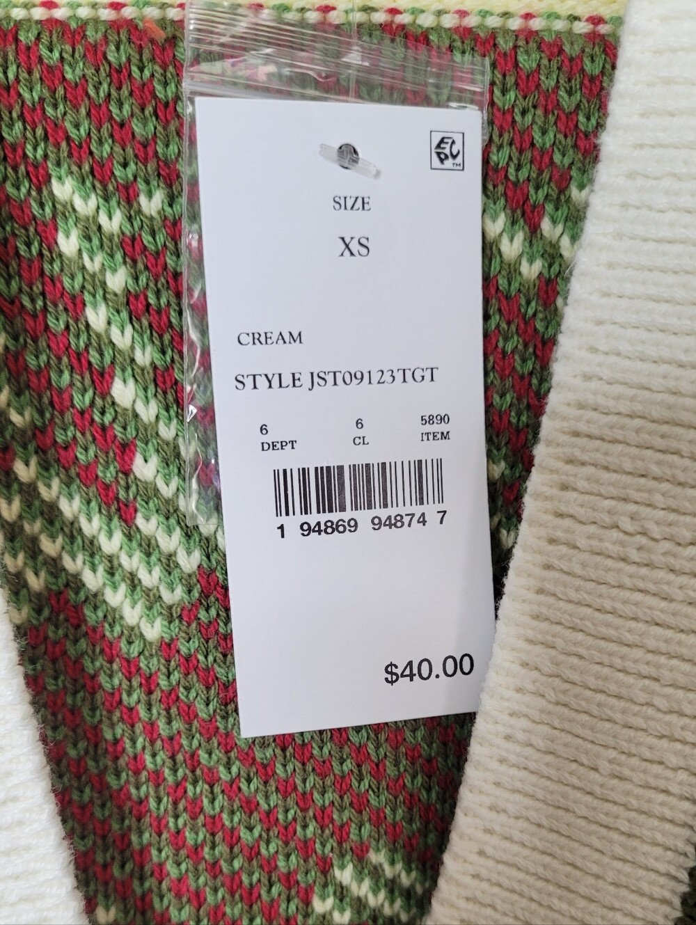 NWT 33 Degrees Tomato Graphic Cardigan Sweater - Picture 13 of 13